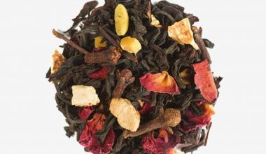 Té Medina Azahara, Té negro indio con cáscara de limón, clavo, pétalos de flores, almendra y vainilla